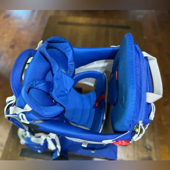 Osprey poco plus Blue Child Carrier Backpack - Picture 8 of 8